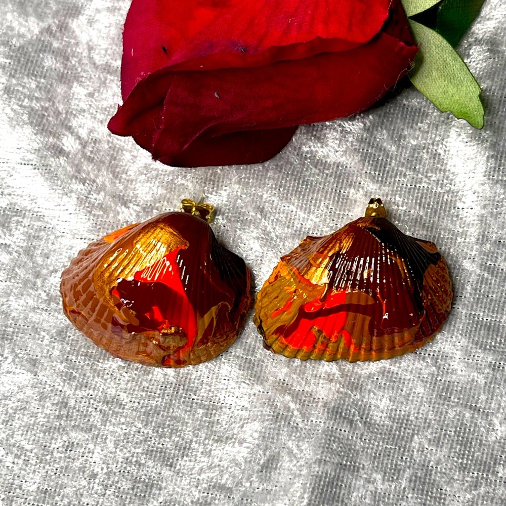 “Volcano” Handpainted Seashell earrings